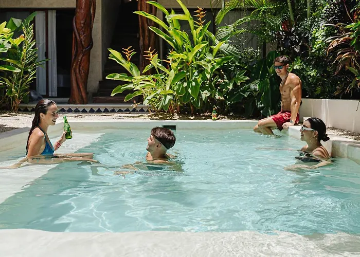 Caribena Hotel
